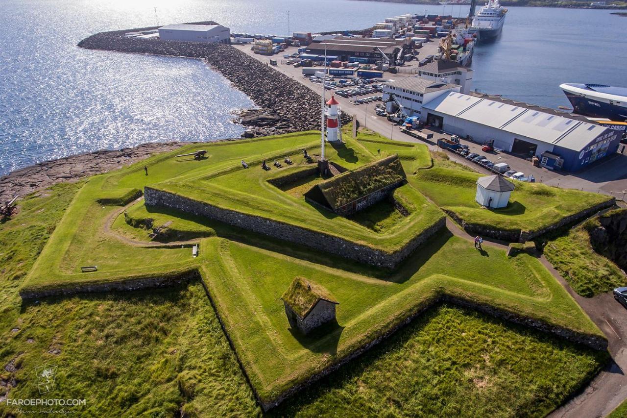 Broncks Lonin - Luxury Apartments In The Heart Of Tórshavn Extérieur photo