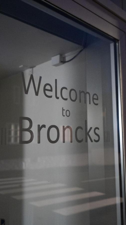 Broncks Lonin - Luxury Apartments In The Heart Of Tórshavn Extérieur photo